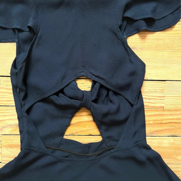 Reformation navy mini dress - Picture 5 of 9